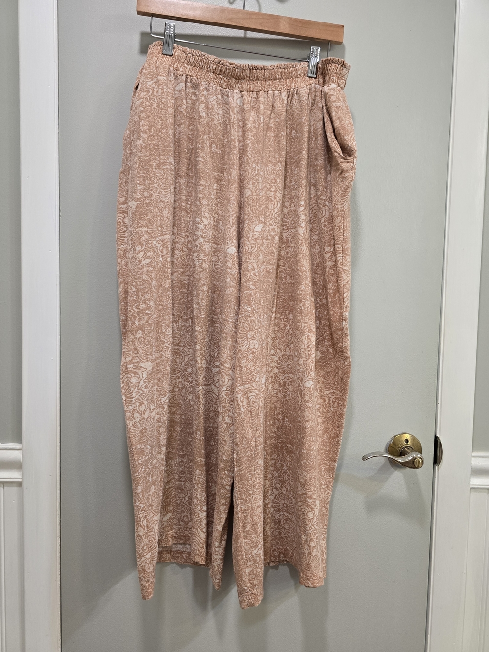 LuLaRoe Peach Paisley Maxi Pants
